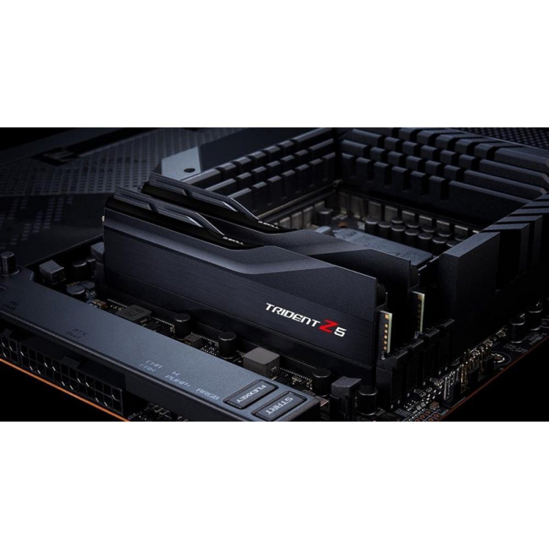 Пам'ять для настільних комп'ютерів G.Skill 32 GB (2x16GB) DDR5 6400 MHz Trident Z5 (F5-6400J3239G16GX2-TZ5K)